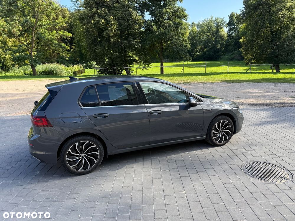 Volkswagen Golf 1.5 eTSI EVO Style DSG - 3