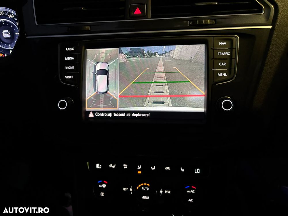 Volkswagen Tiguan 2.0 TDI 4Mot DSG Comfortline - 28