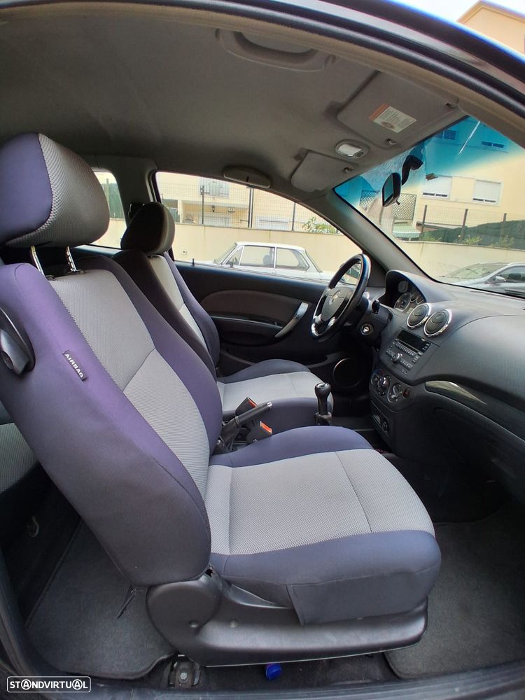 Chevrolet Aveo 1.2 LT - 16