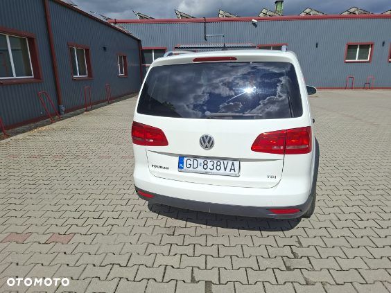 Volkswagen Touran 1.6 TDI DPF Cross - 2