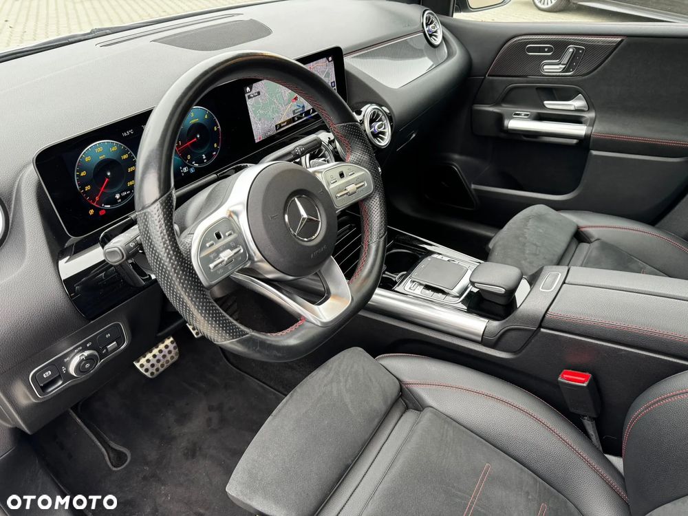 Mercedes-Benz Klasa B 220 d AMG Line 8G-DCT - 13