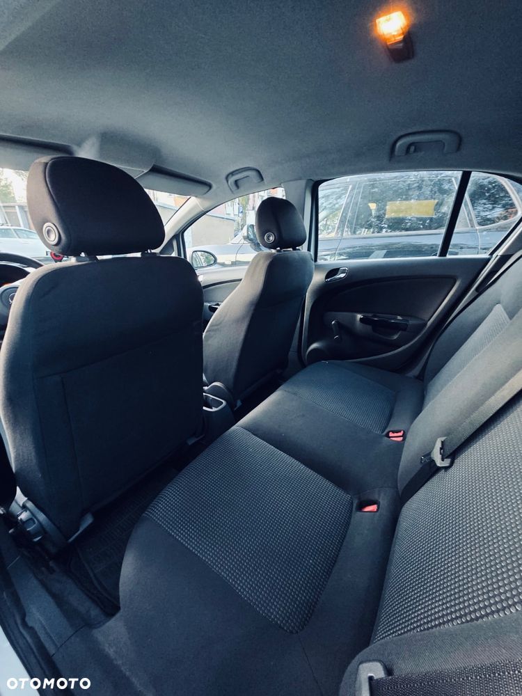 Opel Corsa 1.3 CDTI Essentia - 5