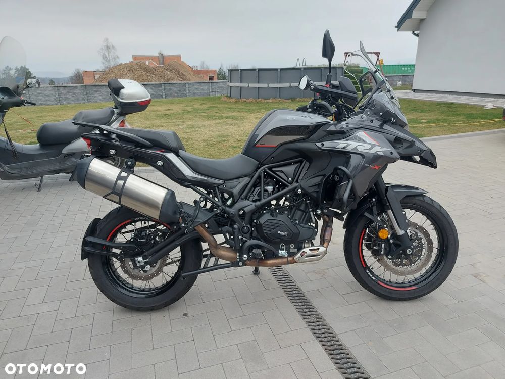 Benelli TRK 502X - 5