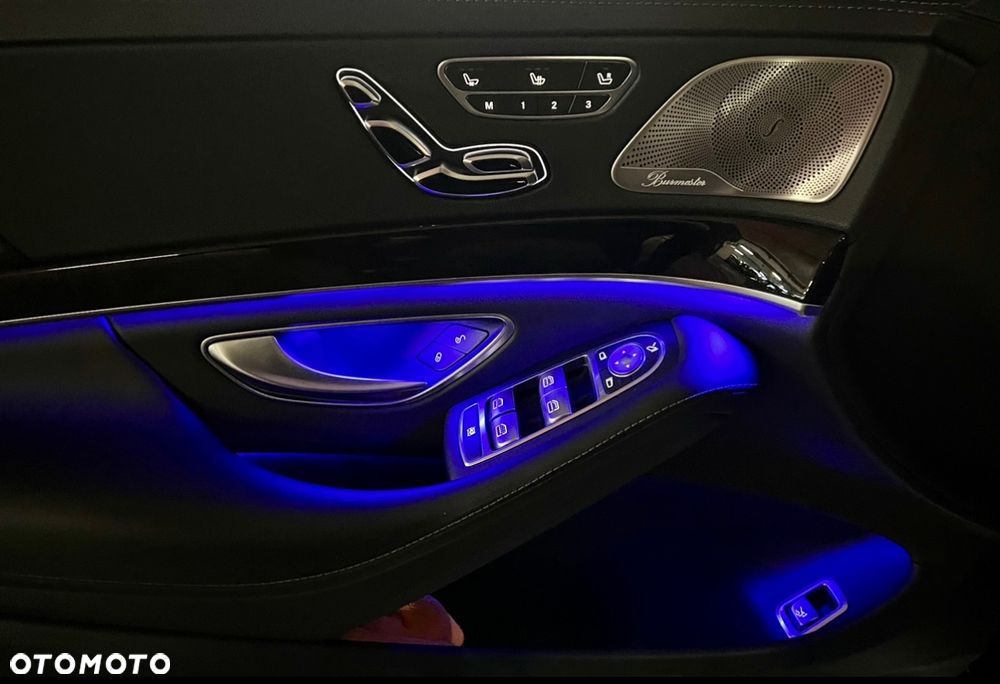 Mercedes-Benz Klasa S 560 4-Matic L 9G-TRONIC - 34