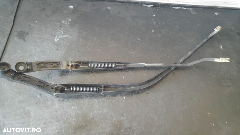 Set brate stergator mitsubishi outlander 2 - 3