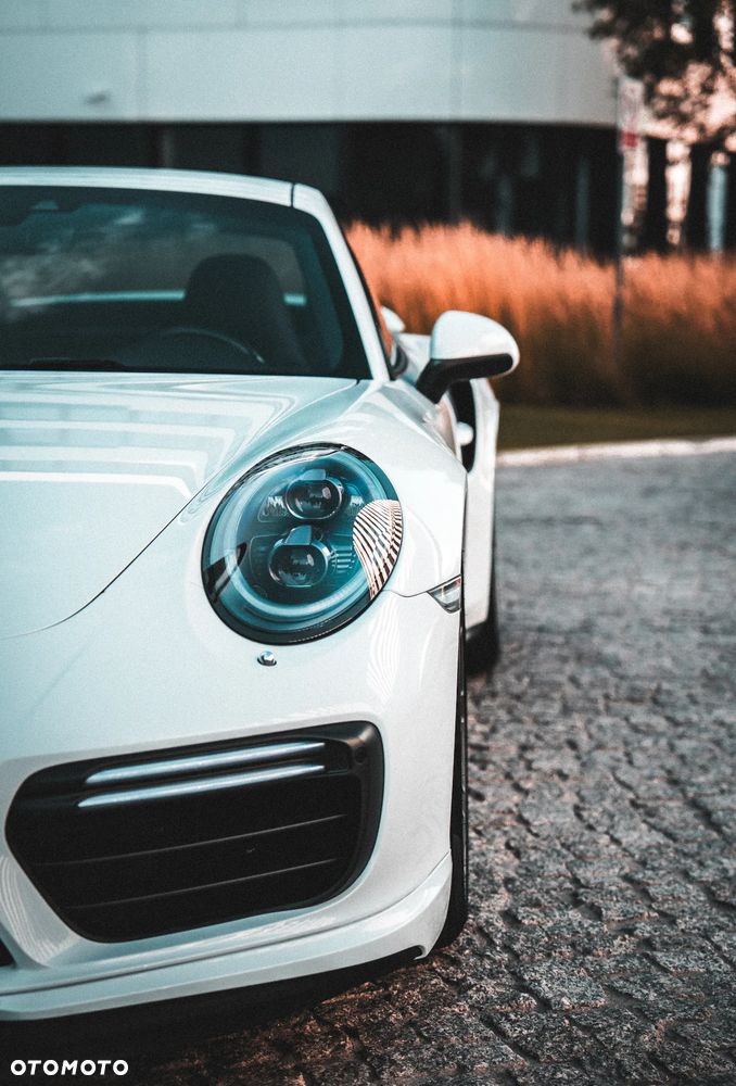 Porsche 911 - 13