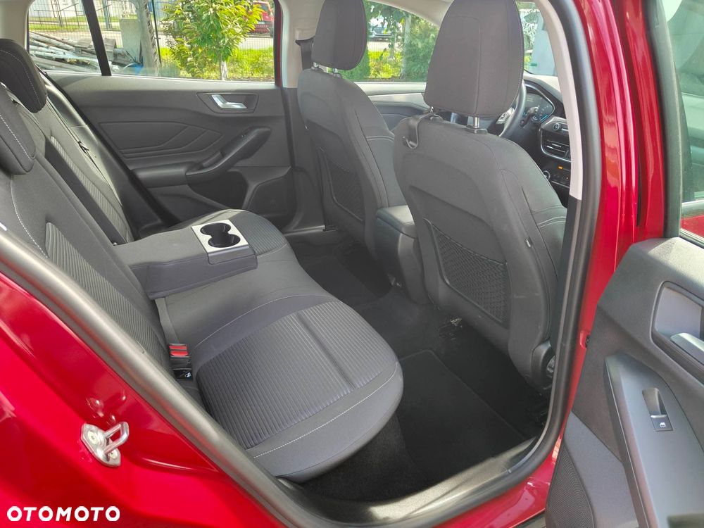 Ford Focus 2.0 EcoBlue Titanium X - 11