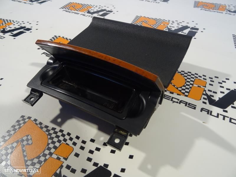 Cinzeiro Frontal Audi A3 (8P1)  Cinzeiro Da Consola Central Audi A3 8P - 6