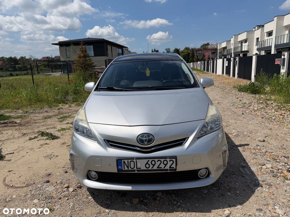 Toyota Prius+ - 31