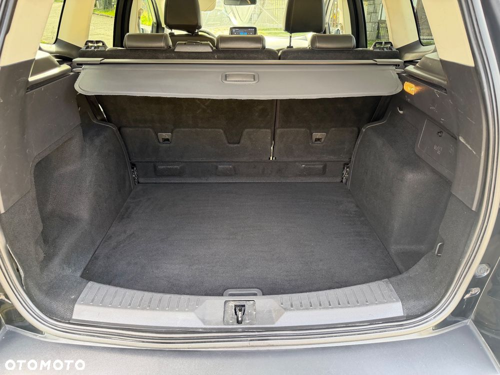 Ford Kuga 2.0 TDCi 4x4 Individual - 11