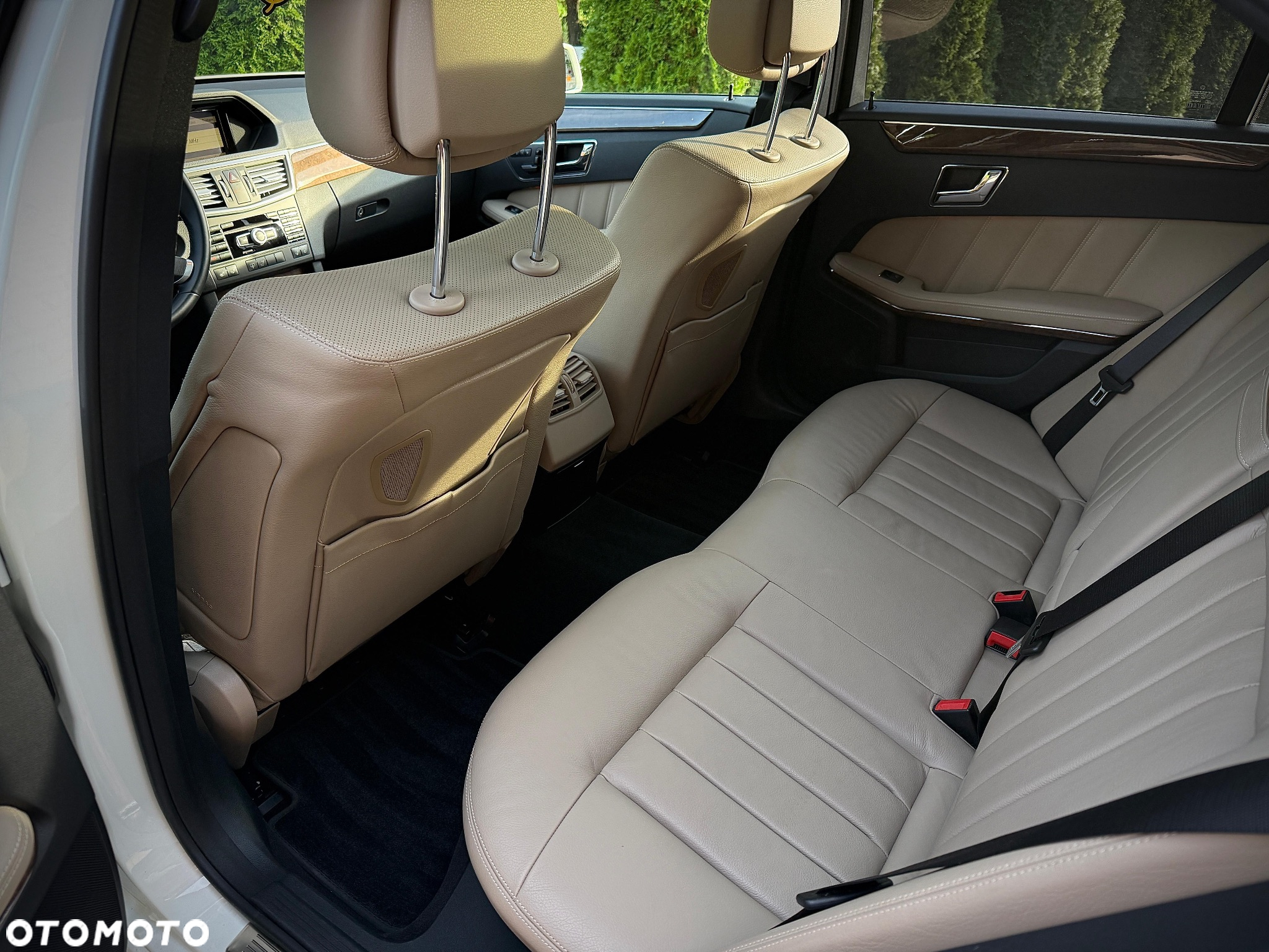 Mercedes-Benz Klasa E 500 Avantgarde - 14