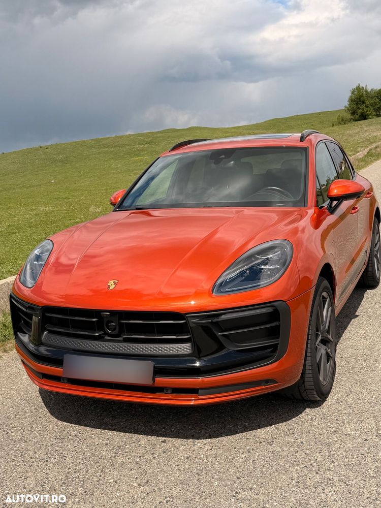Porsche Macan T - 2