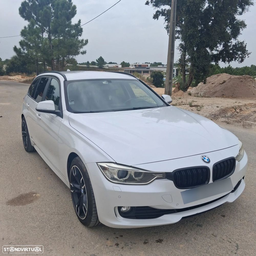 BMW 320 d Sport Line - 2