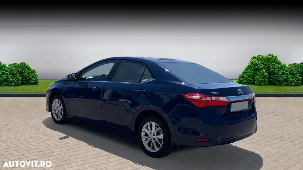 Toyota Corolla 1.6 Valvematic Sol - 3