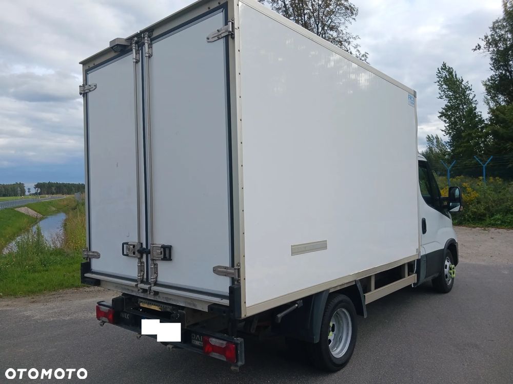 Iveco Daily 2020r E6 Lift 2.3 136 KM IZOTERMA CHŁODNIA  Bliźniaki KLIMA MROŹNIA AGREGAT 230V - 4