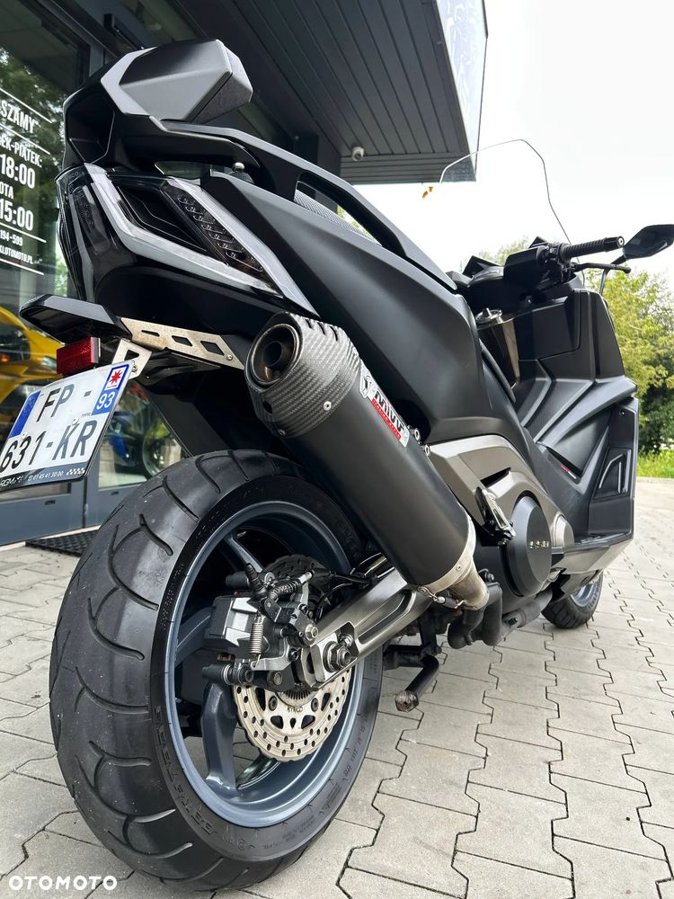 Kymco AK 550 - 16