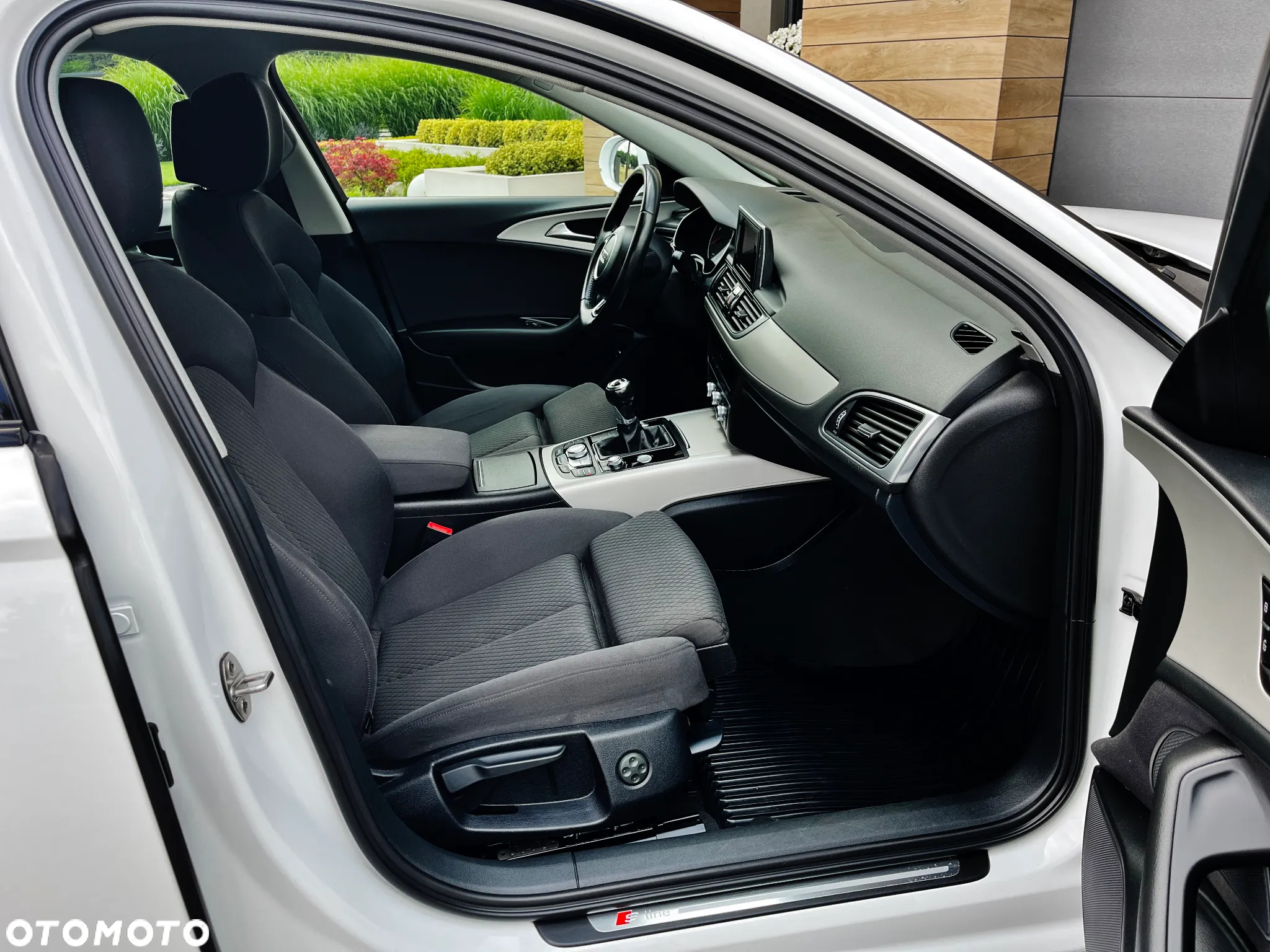Audi A6 Avant 2.0 TDI Ultra - 8