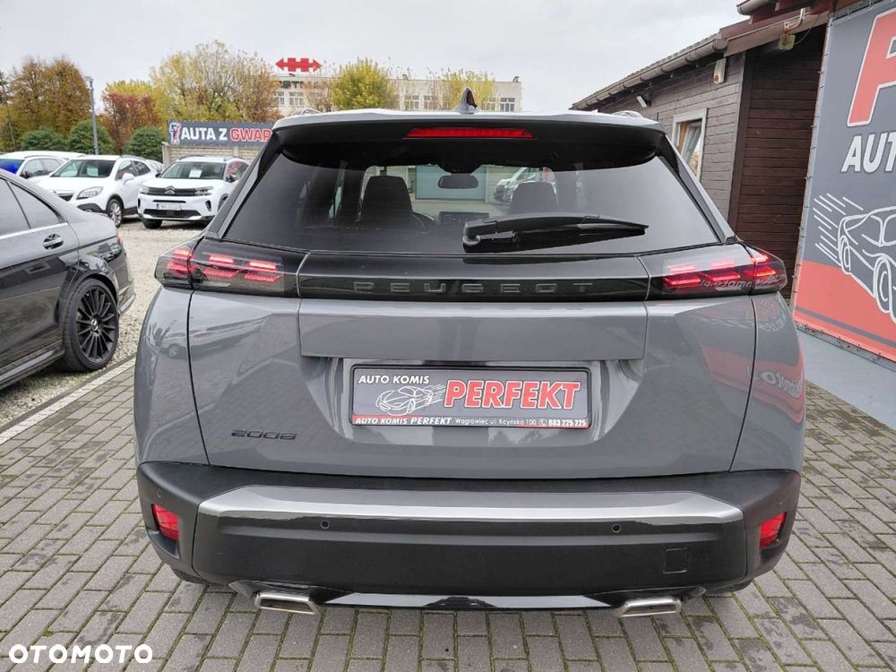 Peugeot 2008 - 7