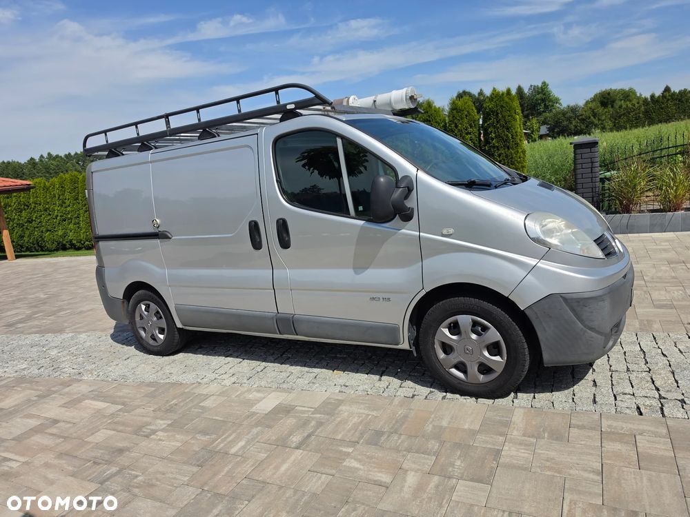 Renault TRAFIC - 16
