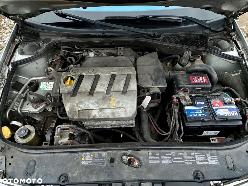 Renault Laguna 2.0 Initiale - 40