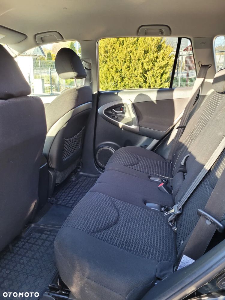 Toyota RAV4 2.0 4x4 - 13