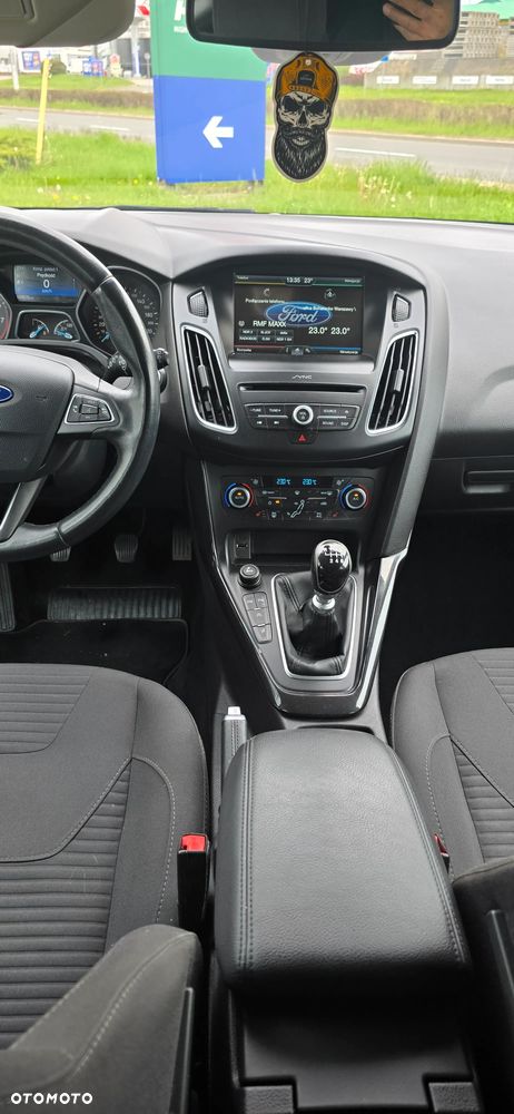 Ford Focus 1.0 EcoBoost Titanium - 21