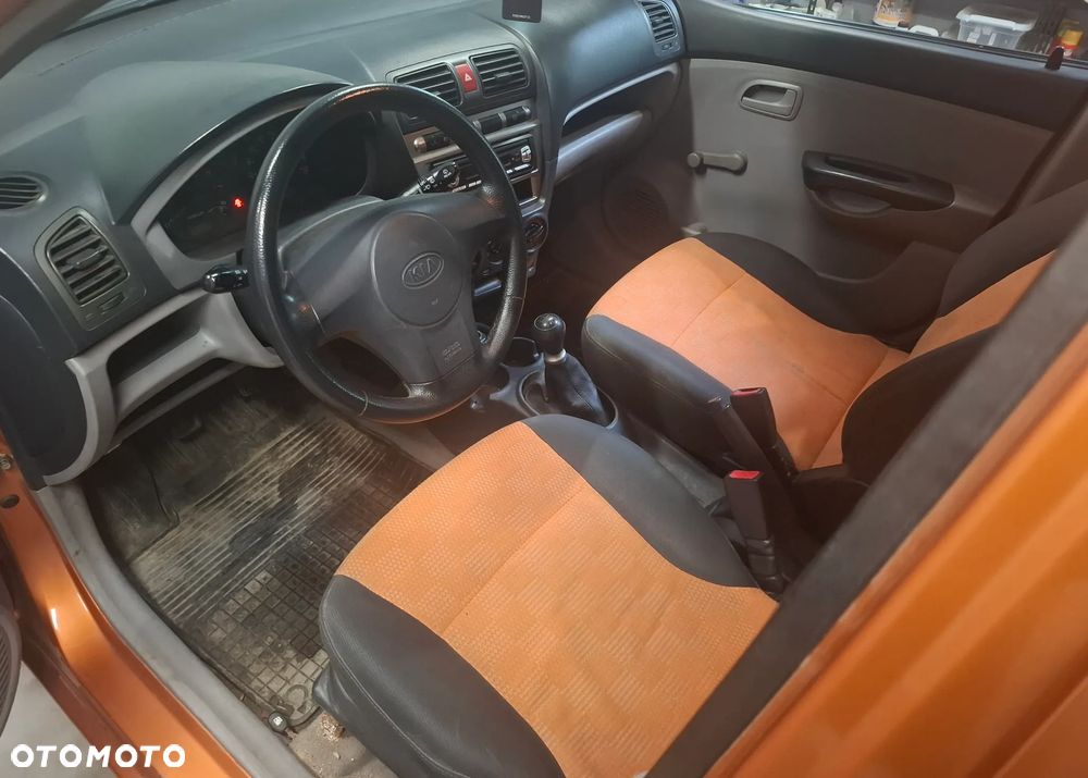 Kia Picanto 1.0 Comfort - 8