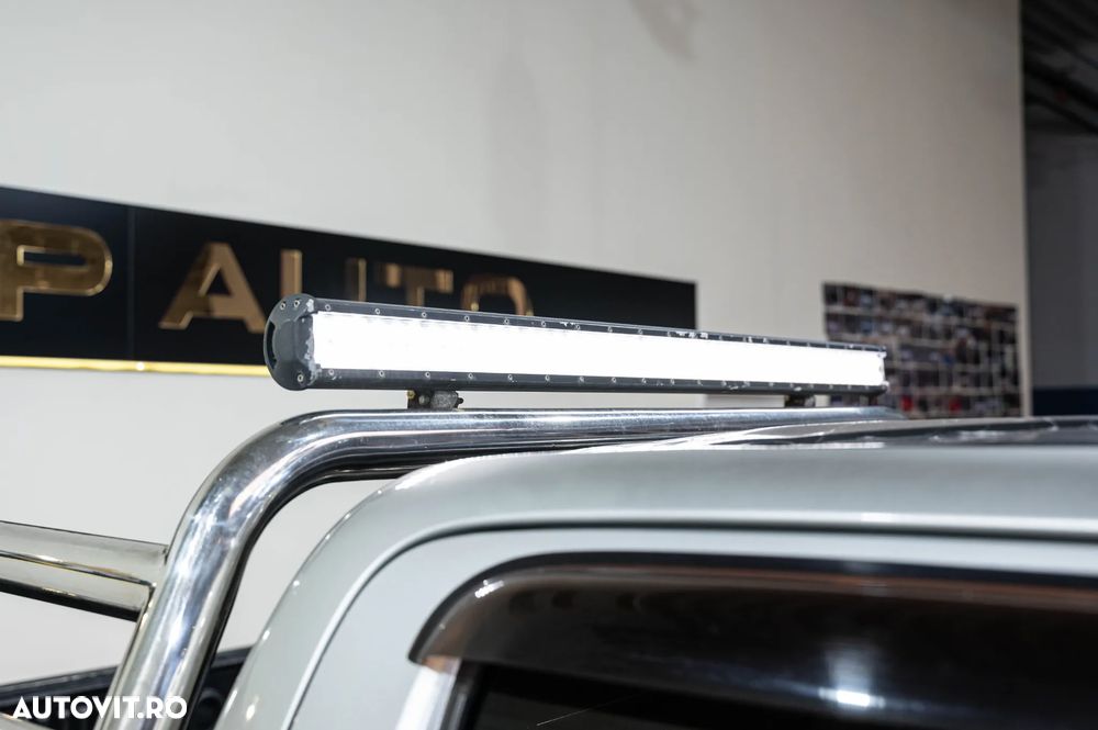 Toyota Hilux 4x4 Double Cab Sol - 14