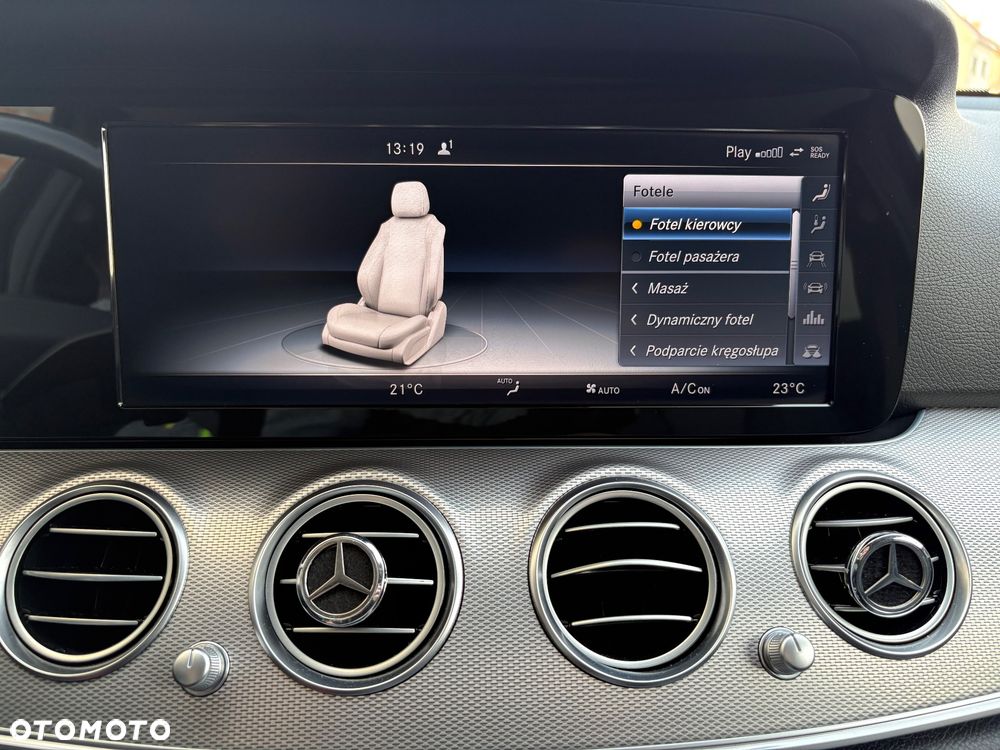 Mercedes-Benz Klasa E 200 4Matic 9G-TRONIC Avantgarde - 21