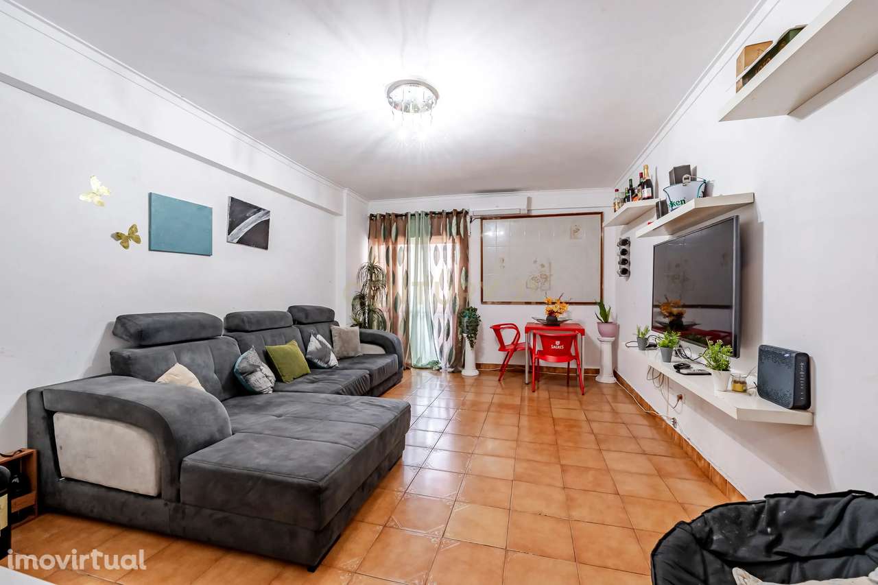 Apartamento T3 com Vista Panorâmica - Grande imagem: 4/27