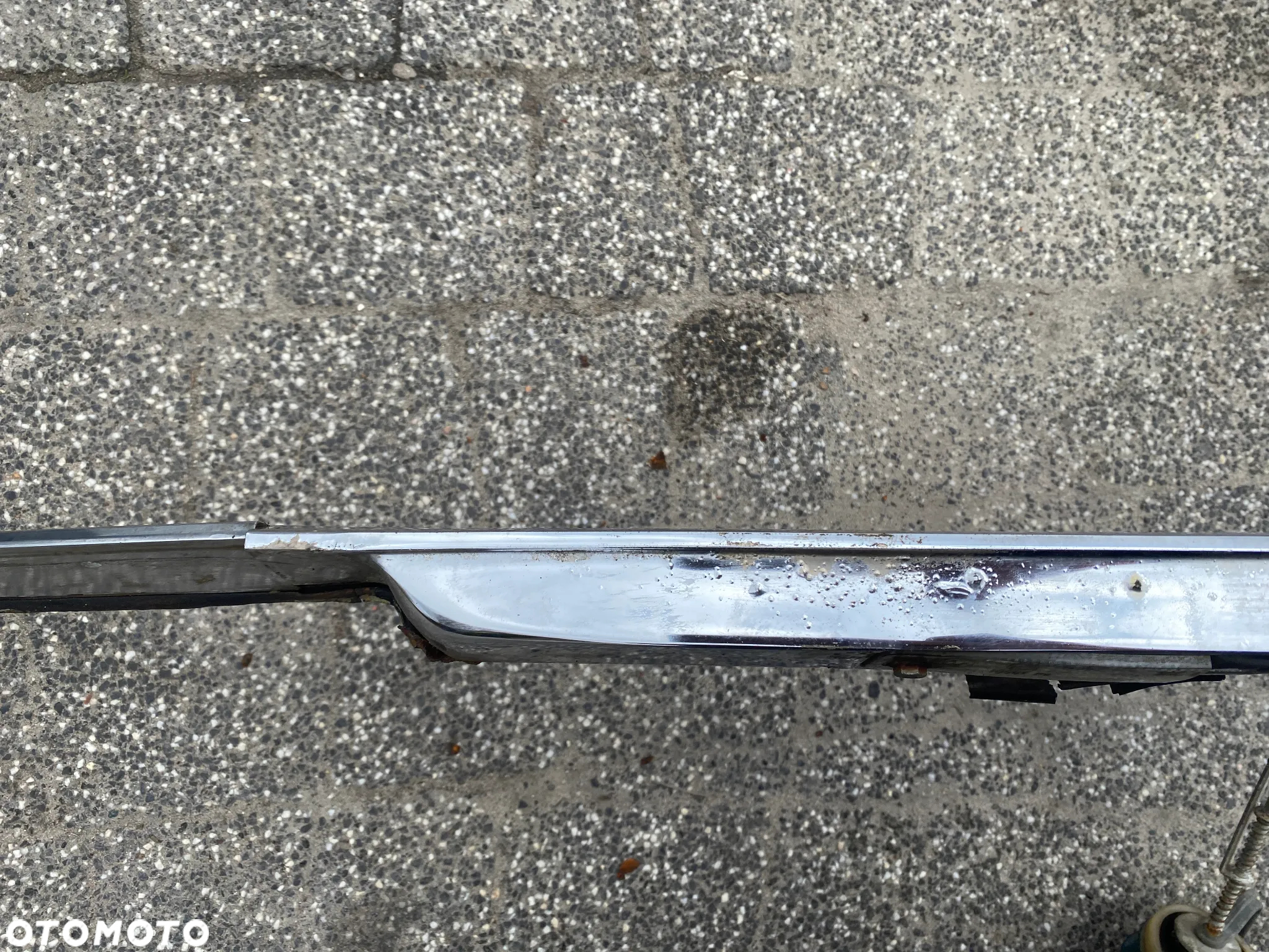 Listwa chrom tył pod klapę Mercedes-Benz SL SLC W107 C107 R107 - 15