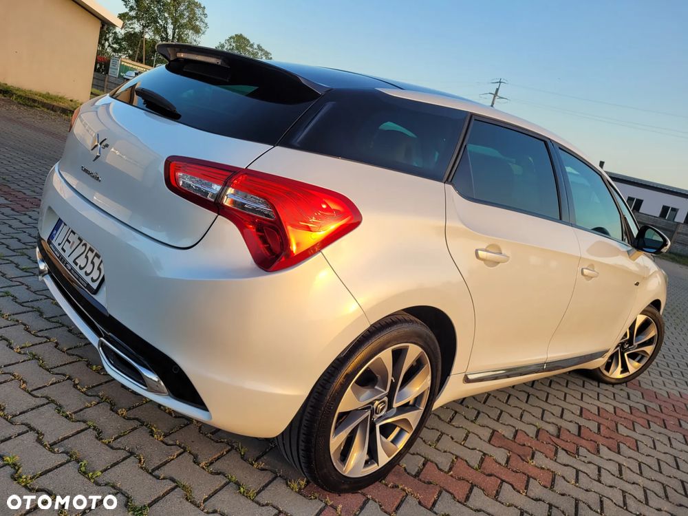 Citroën DS5 Hybrid4 Business Class - 8