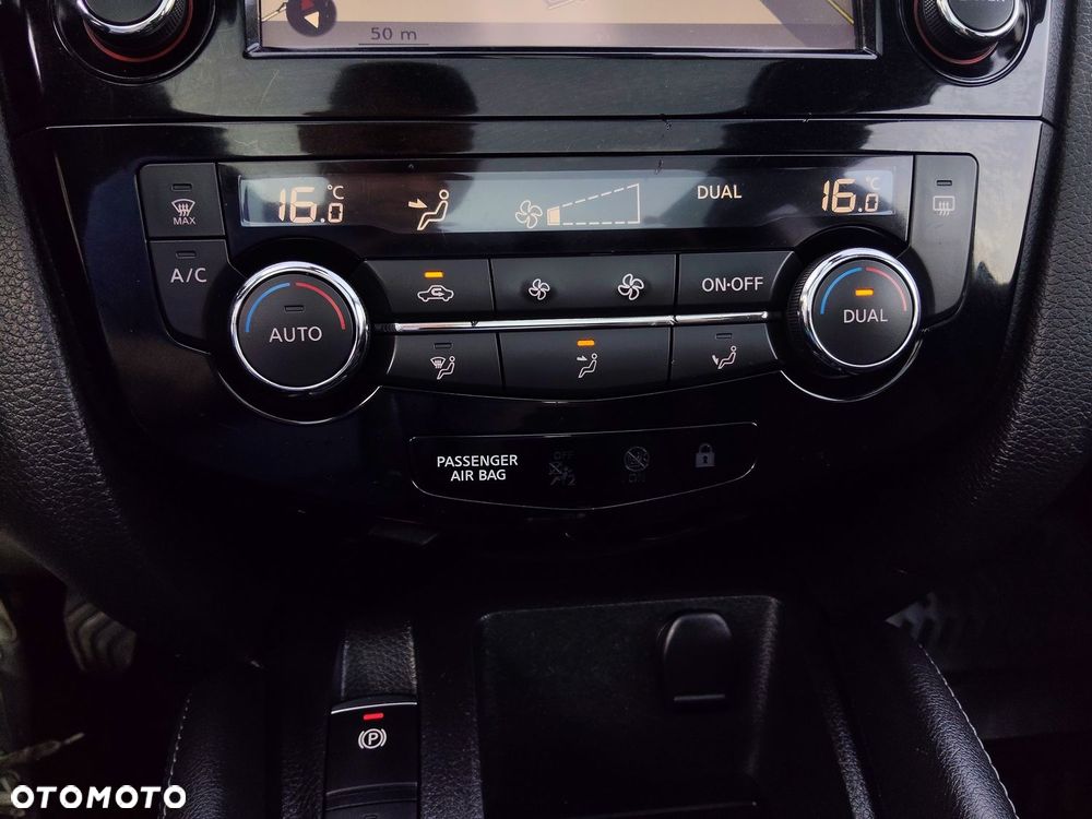 Nissan Qashqai 1.6 DIG-T 360 - 33