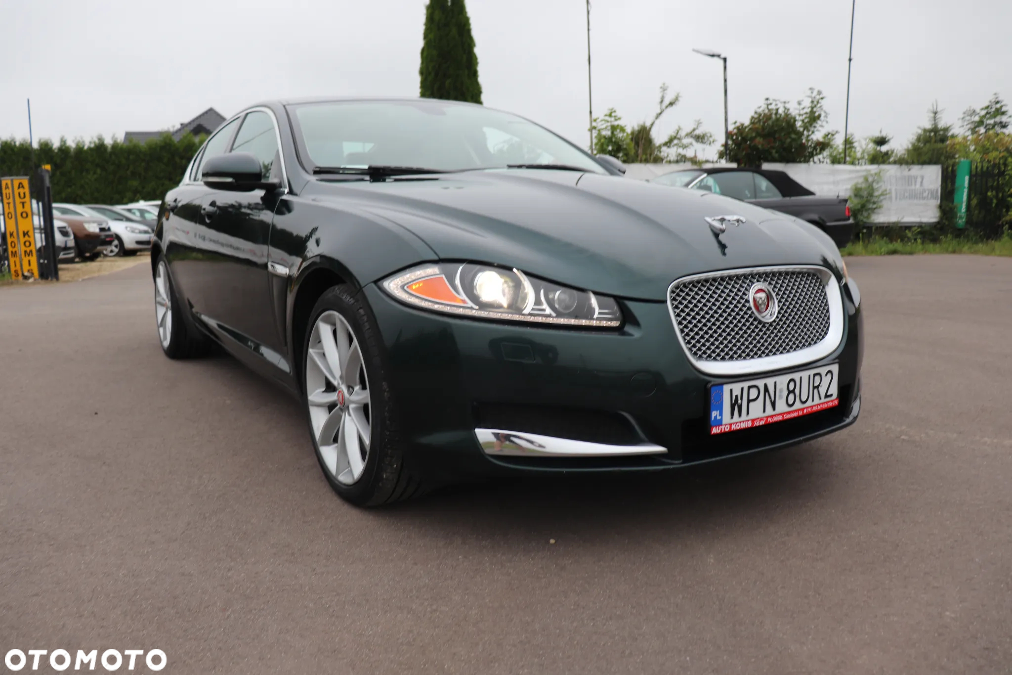 Jaguar XF 3.0 T AWD R-Sport - 12