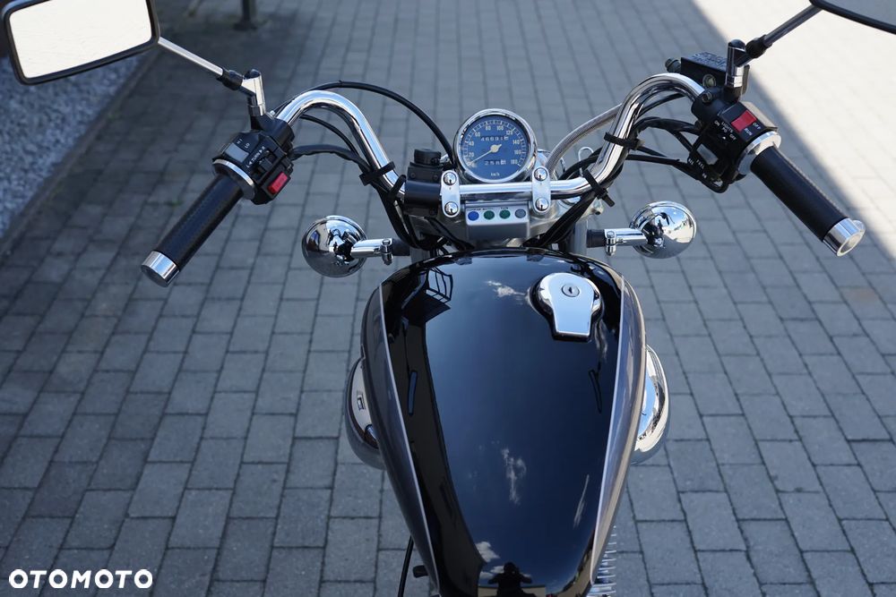 Yamaha XV - 16