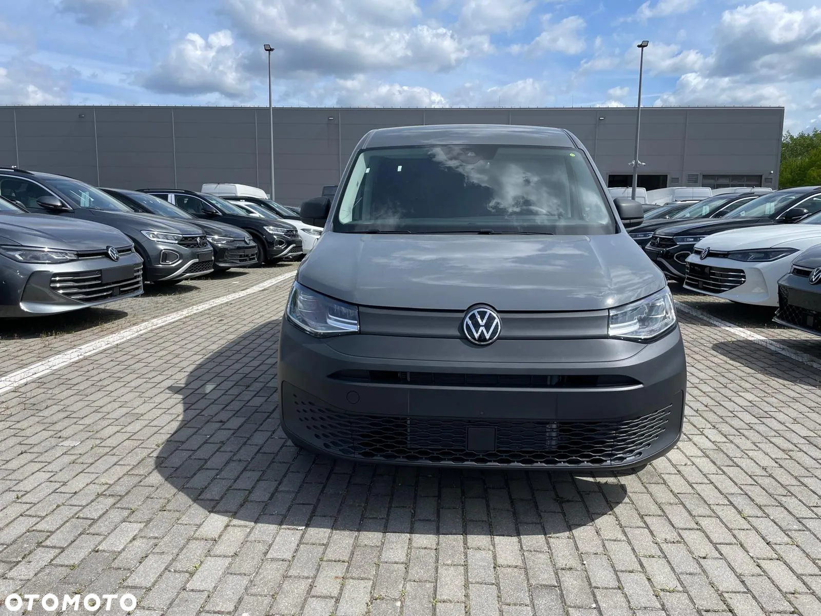 Volkswagen Caddy - 2