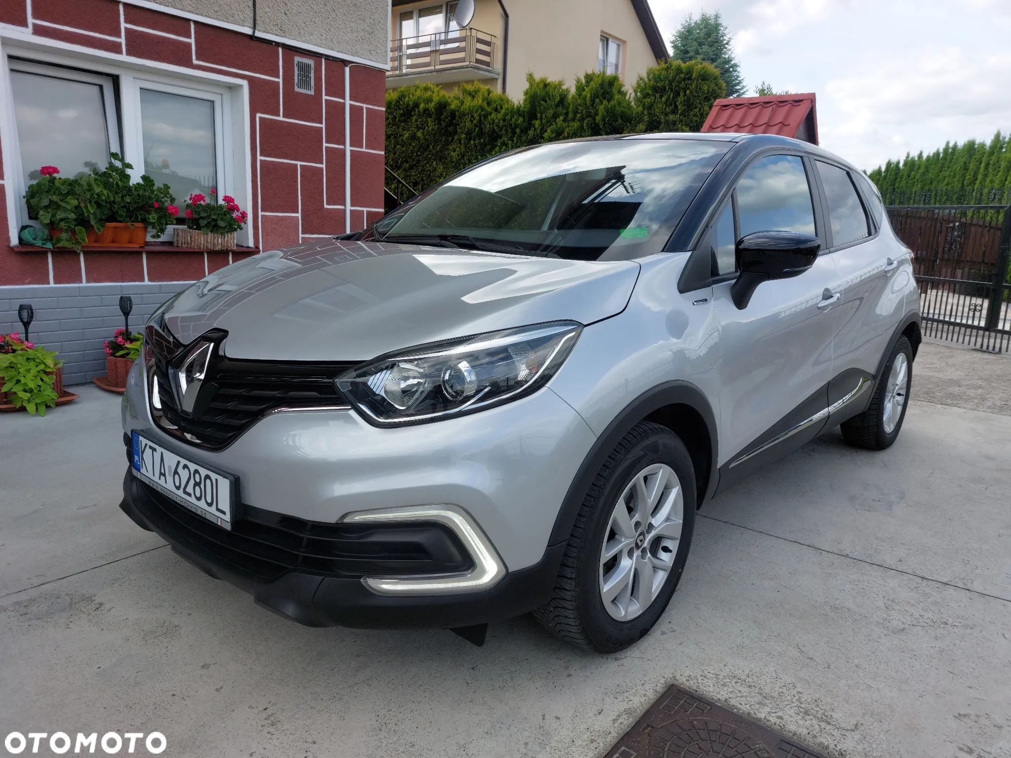 Renault Captur (ENERGY) TCe 90 LIMITED - 1