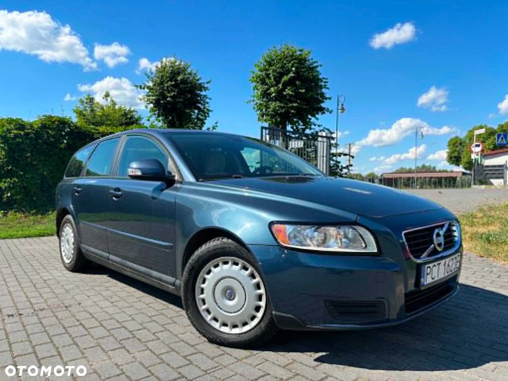 Volvo V50 - 3