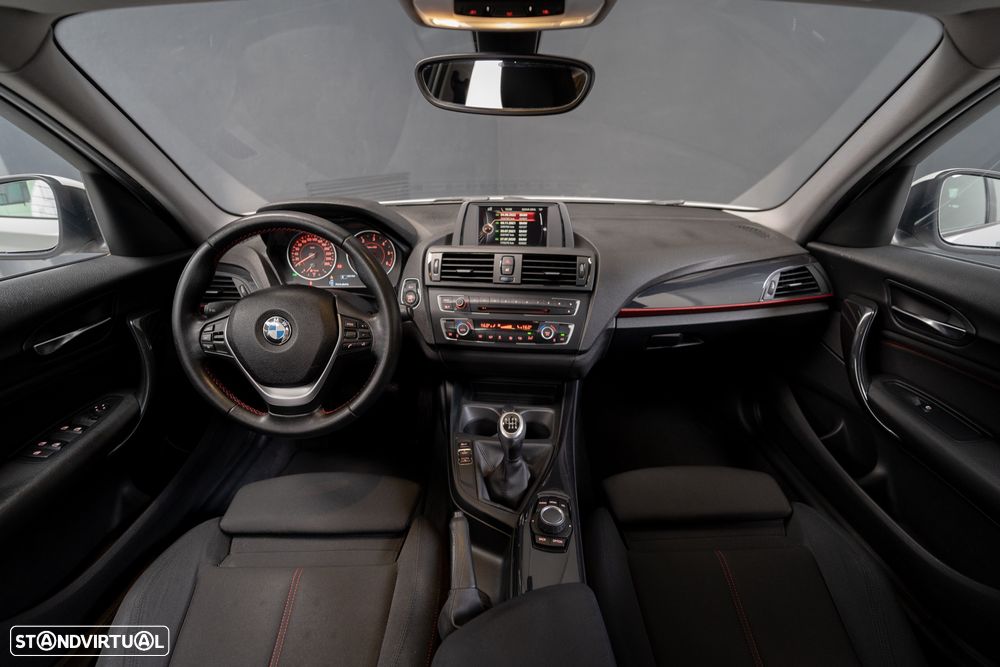BMW 116 d EDynamics Line Sport - 14