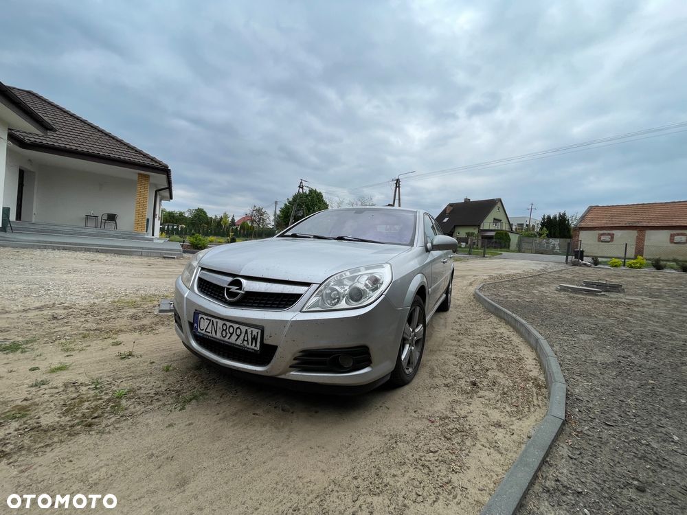 Opel Vectra 1.9 CDTI Comfort - 1