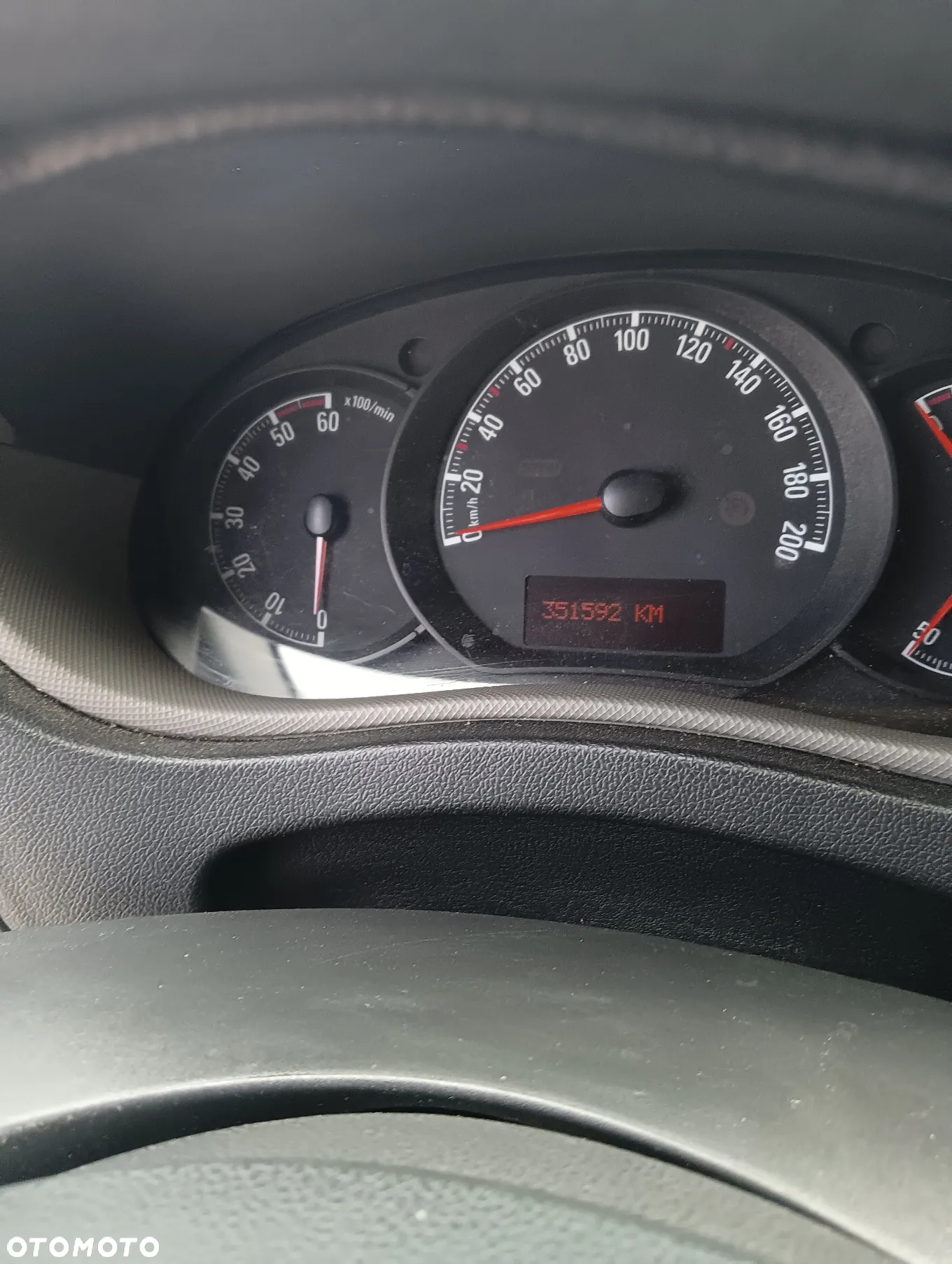 Opel MOVANO 2,3 cdti 2015rok 351000 km   po wymianie silnika - 13
