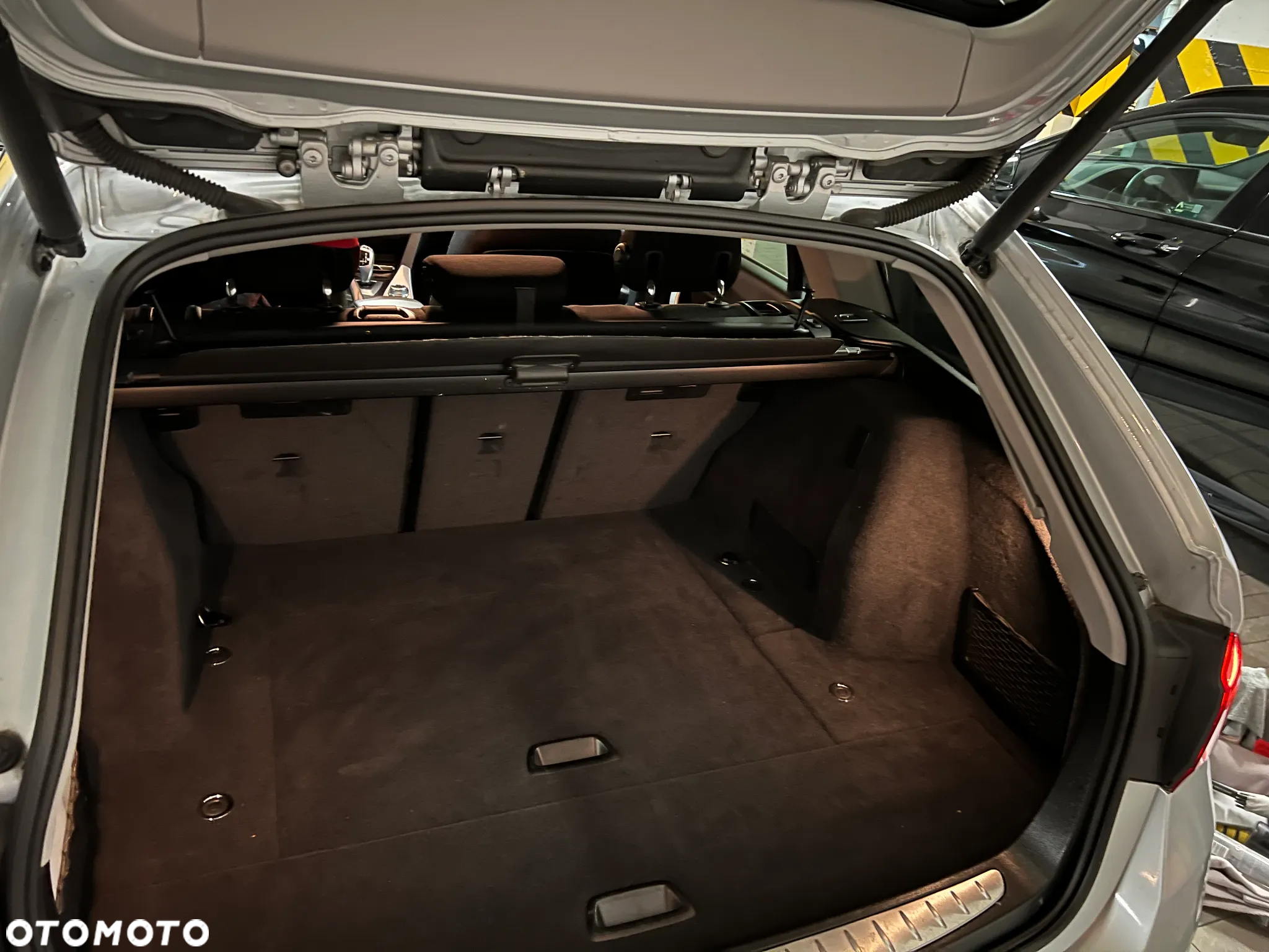 BMW Seria 3 318d Advantage - 16