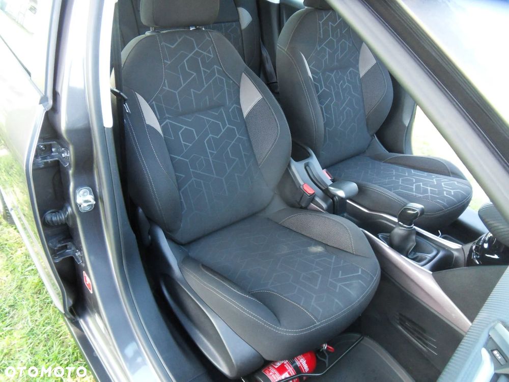 Peugeot 2008 1.2 Pure Tech Active S&S - 14