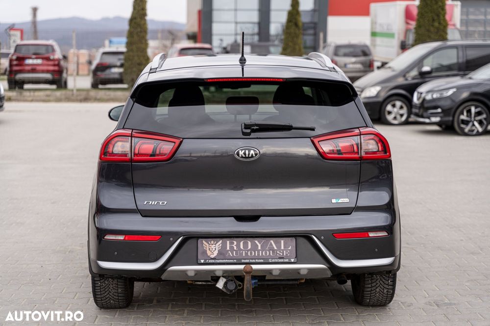 Kia Niro 1.6 GDI 2WD Aut. Spirit - 17