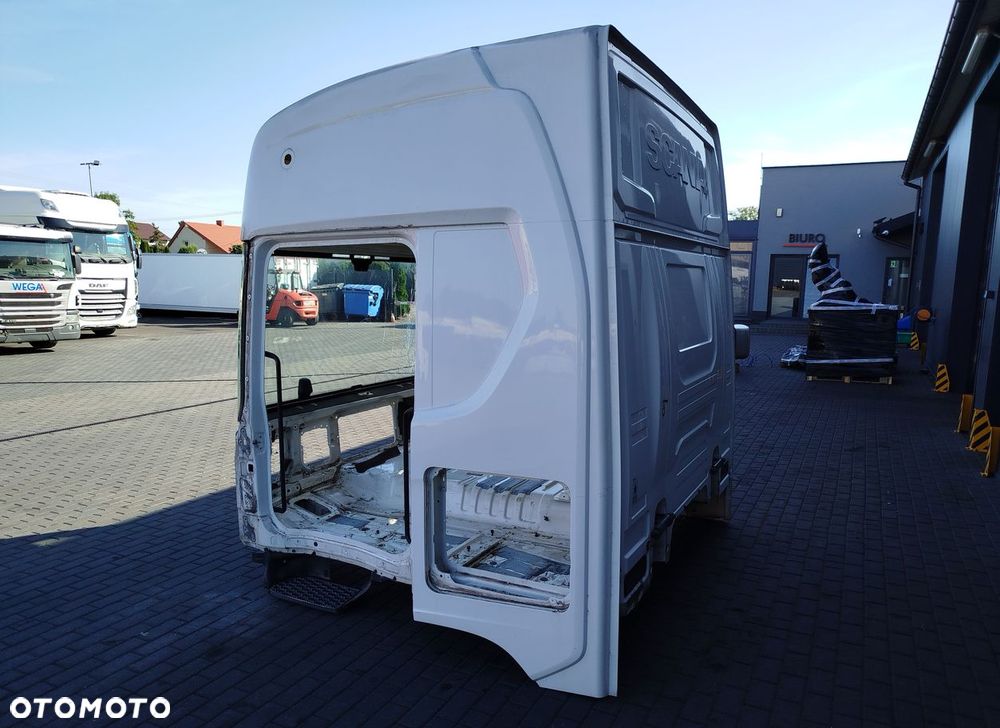 KABINA GOŁA SCANIA R NTG - 5