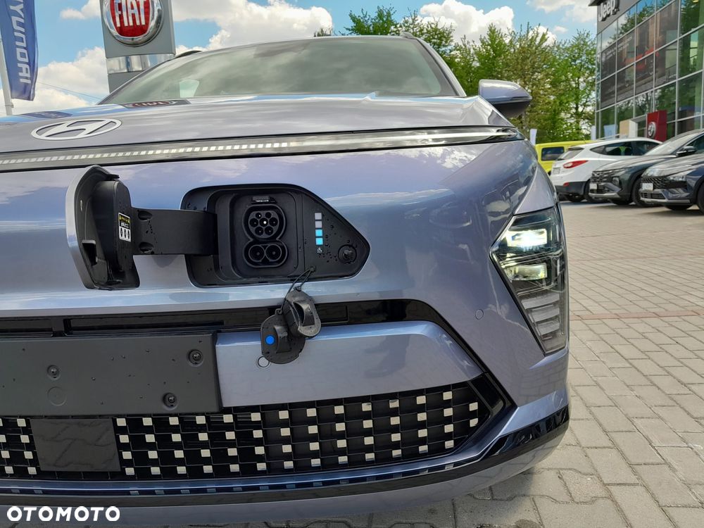 Hyundai Kona 65kWh Executive - 16
