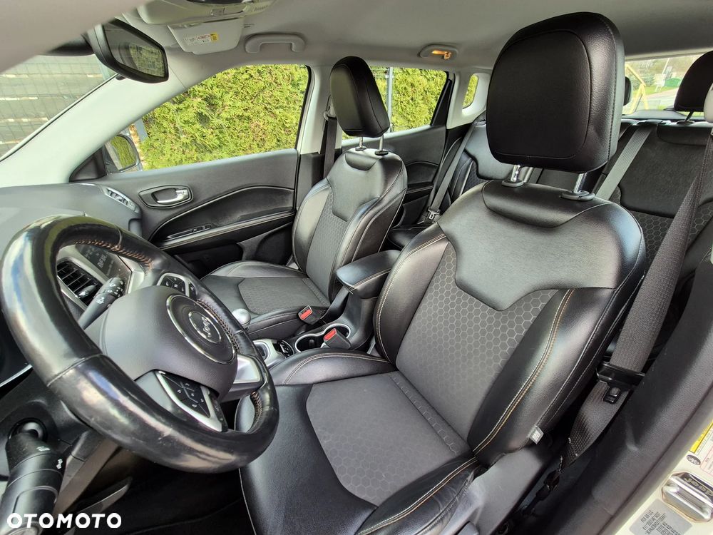 Jeep Compass 1.4 MultiAir Business Line - 25