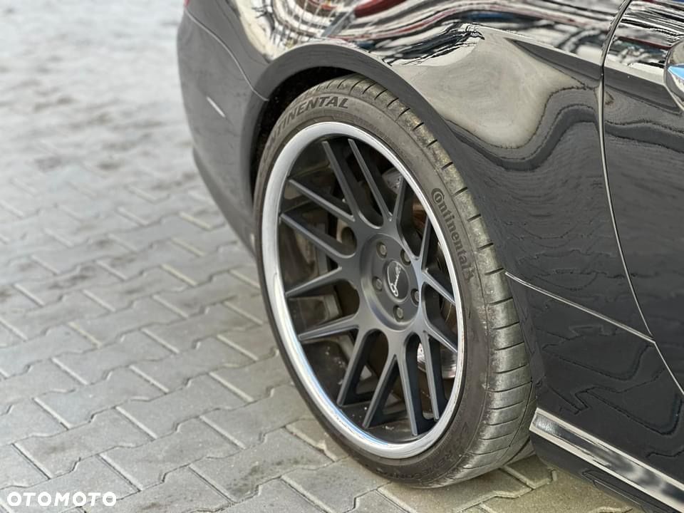 Mercedes-Benz SL 63 AMG - 17
