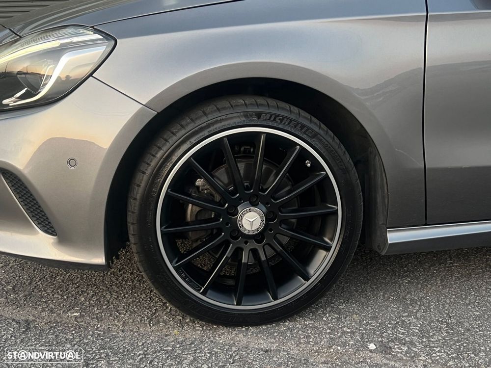 Mercedes-Benz A 200 d Urban - 10