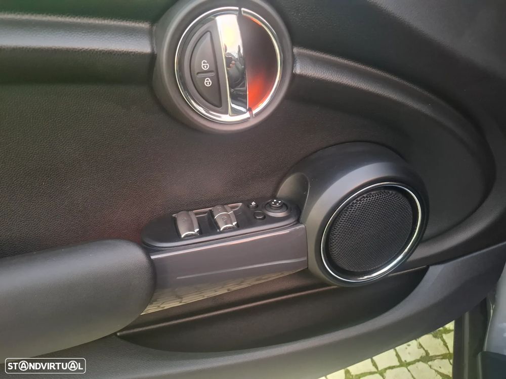 MINI 3 Portas Cooper - 12